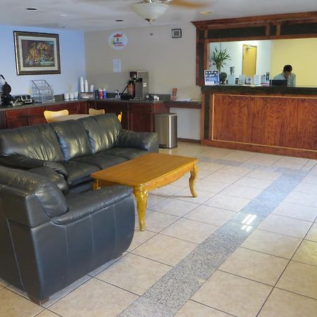 Knights Inn Memphis At Macon Cove Extérieur photo