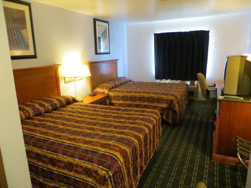 Knights Inn Memphis At Macon Cove Extérieur photo